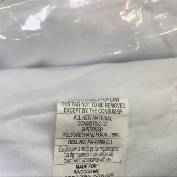 2 Pack Serta Cooling Gel Memory Foam Pillows - Picture 8 of 9